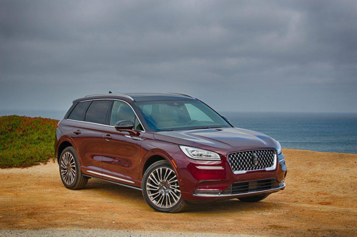 Lincoln SUV Models: The Complete Lineup, Price & Pictures